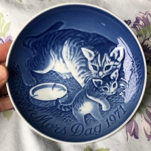 6” Mother’s Day 1971 Plate Decorative Hanging Dish Denmark Porcelain Numbered